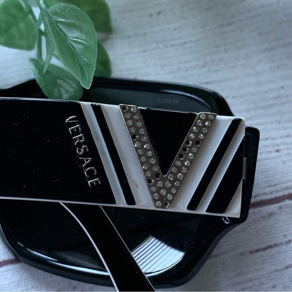 VERSACE sunglasses - Picture 11 of 12